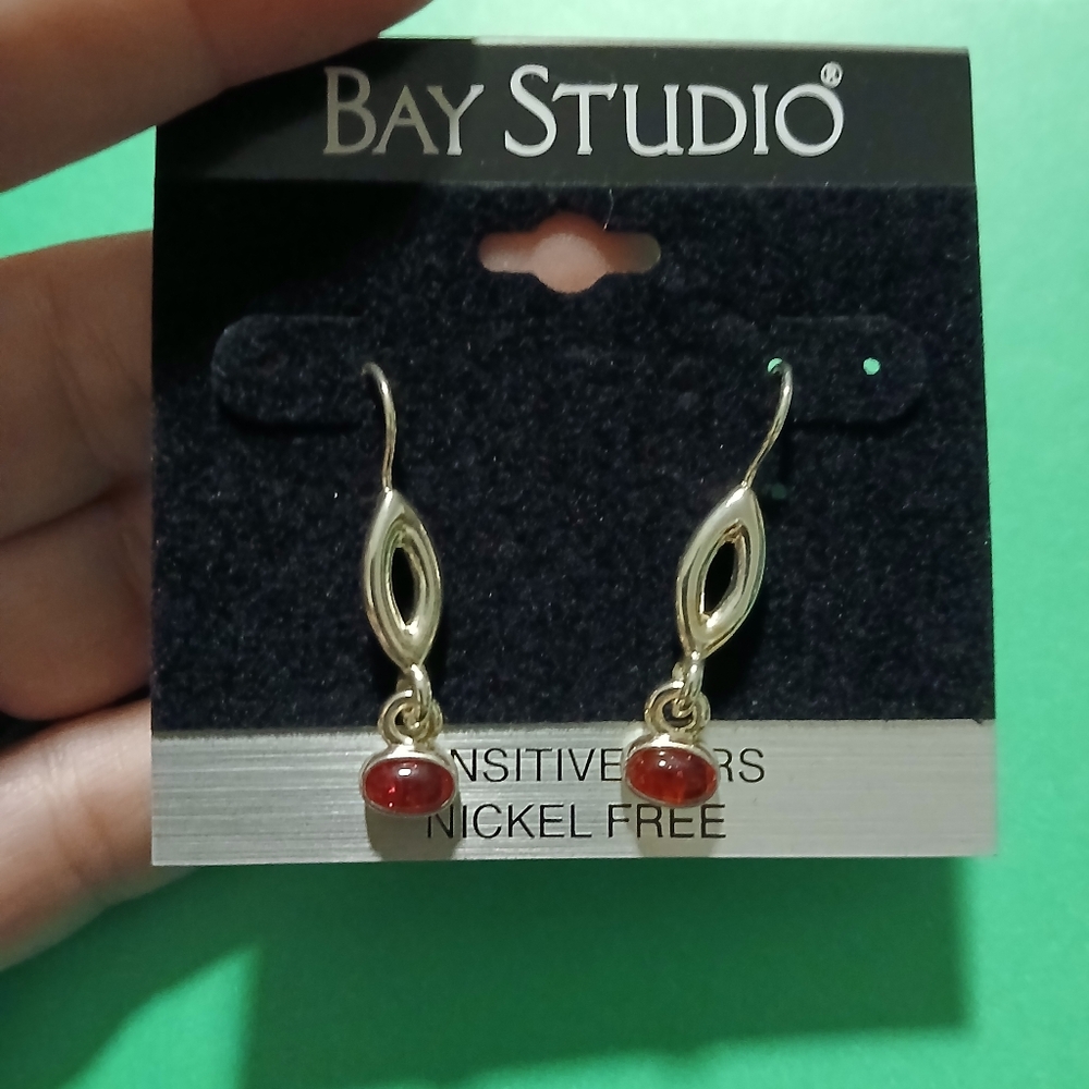 Bay Studio Gold and Red Oval Earrings